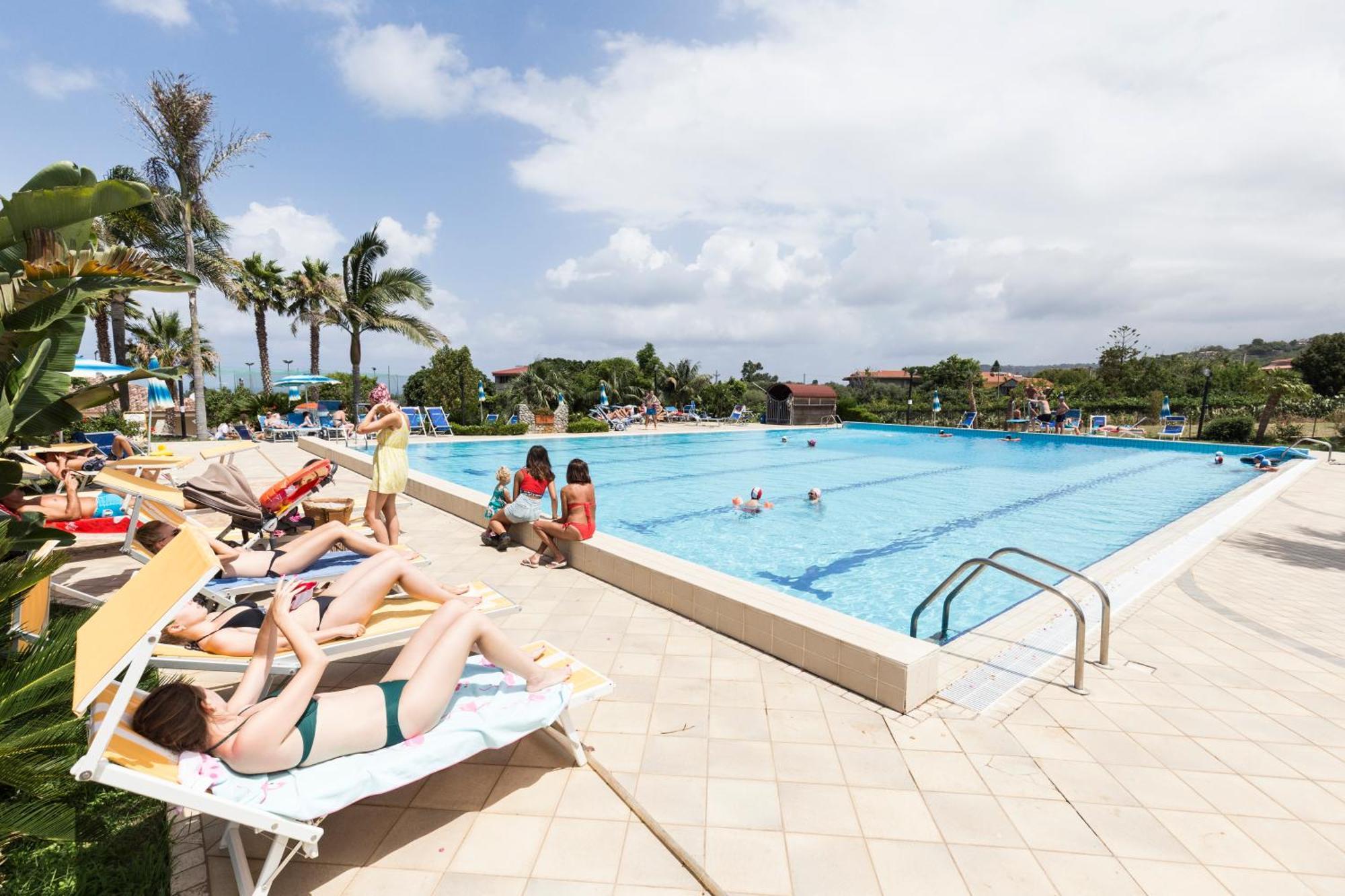 Hotel Calabrisella Calabria Zewnętrze zdjęcie